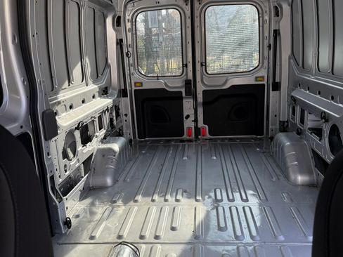 Used 2020 Ford Transit 250 Medium Roof AWD w/ Upfitter Package image 10