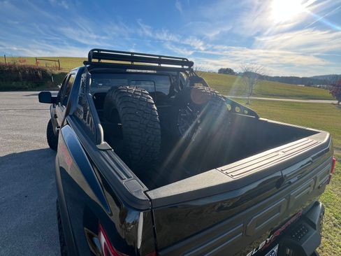 Used 2020 Ford F150 Raptor w/ Equipment Group 802A Luxury image 8