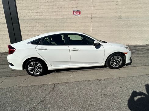 Used 2018 Honda Civic LX image 4