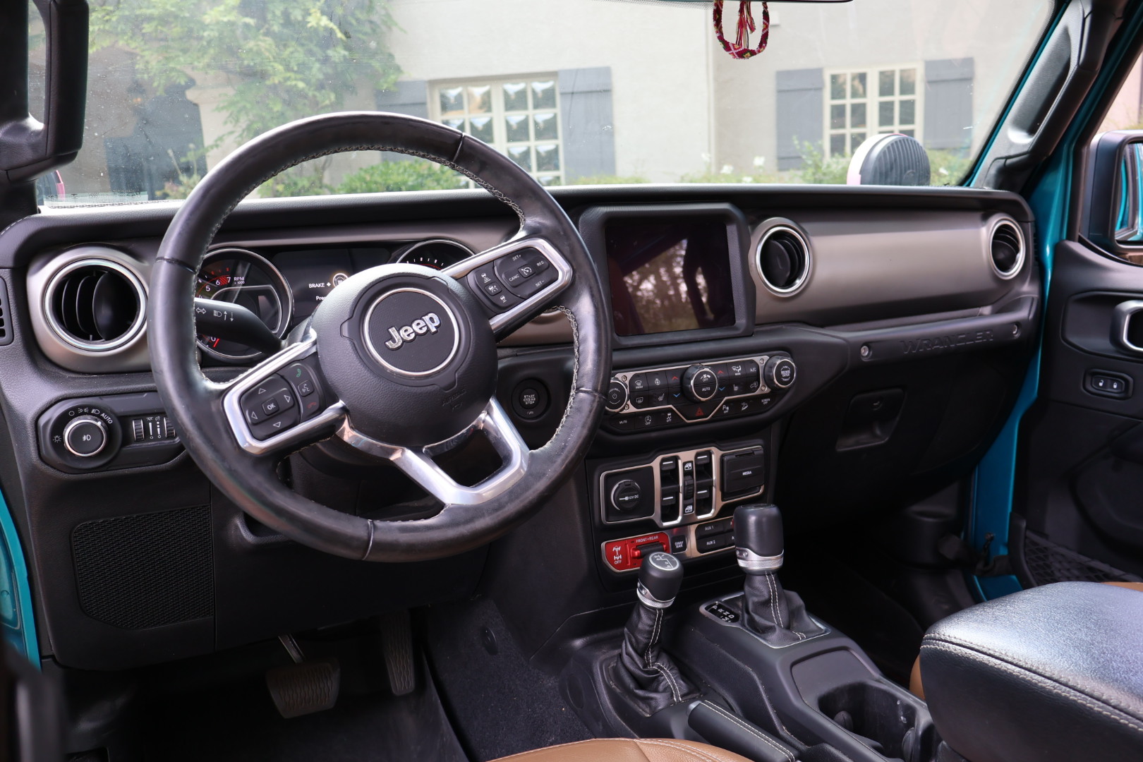 Used 2020 Jeep Wrangler Unlimited Rubicon AWD/4WD image 17