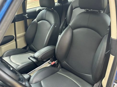 Used 2012 MINI Cooper Countryman S image 2