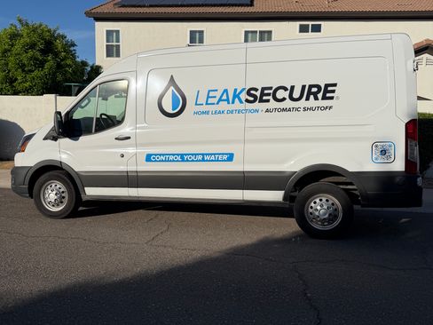 Used 2024 Ford Transit 250 Medium Roof w/LWB Van 3D image 1