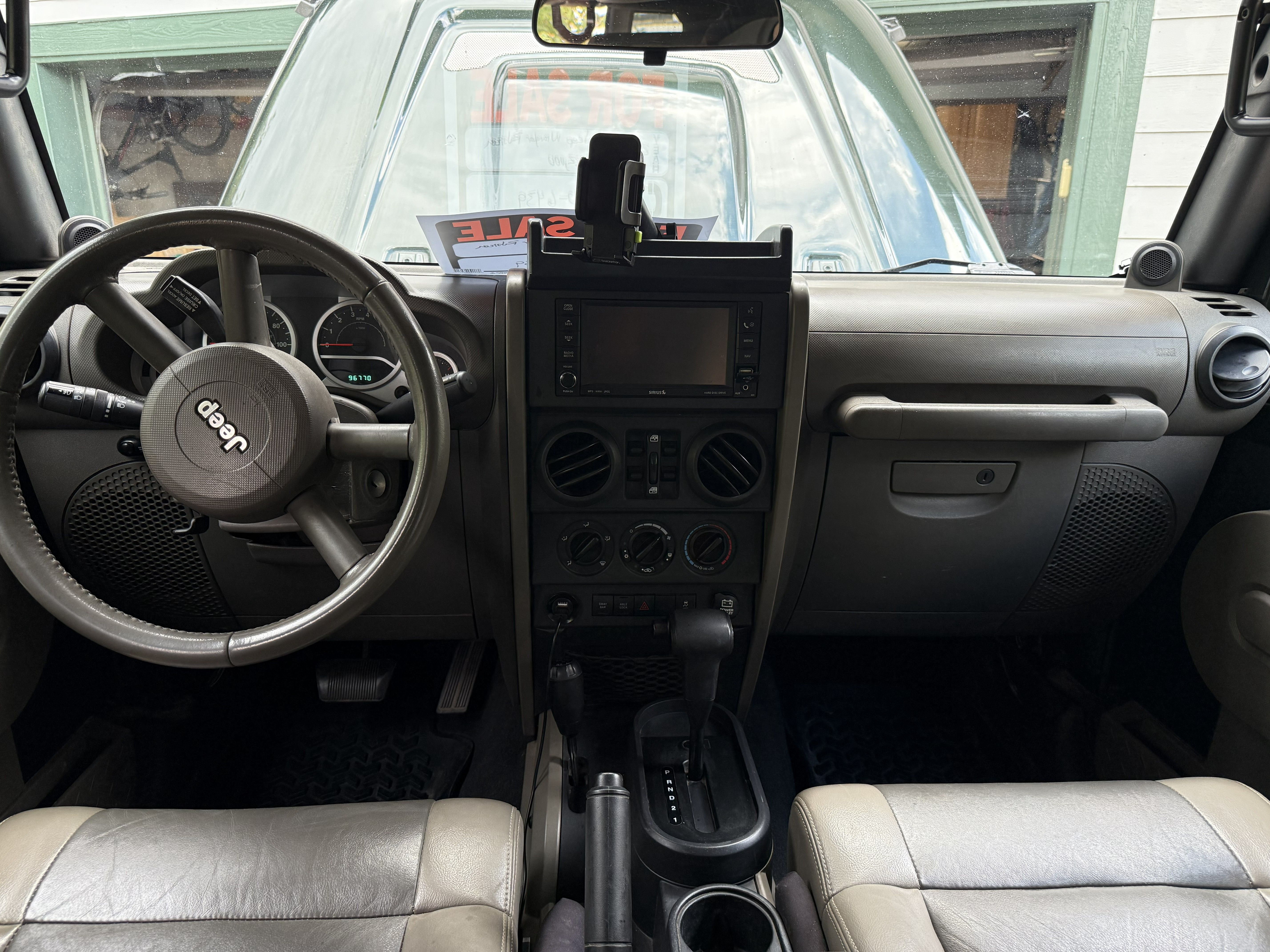 Used 2010 Jeep Wrangler Unlimited Rubicon w/ Dual Top Group AWD/4WD image 15