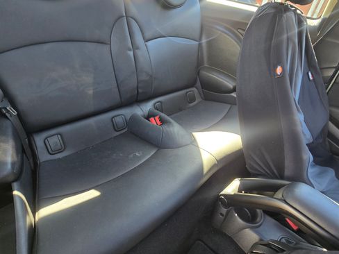 Used 2013 MINI Cooper Hardtop image 8