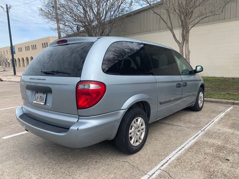 Used 2006 Dodge Grand Caravan SE w/ Popular Equipment Group I image 12