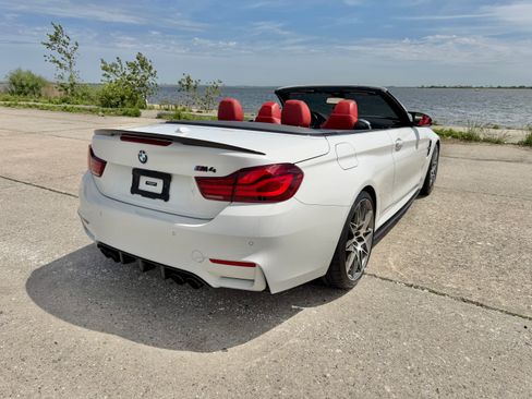 Used 2020 BMW M4 Convertible w/ Competition Package RWD image 6