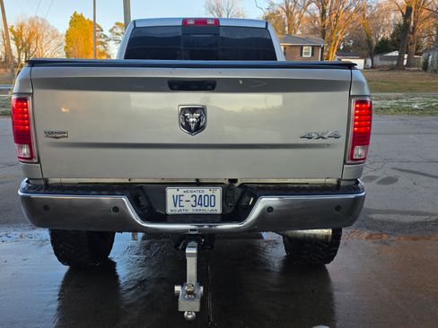 Used 2015 RAM 2500 Laramie image 10