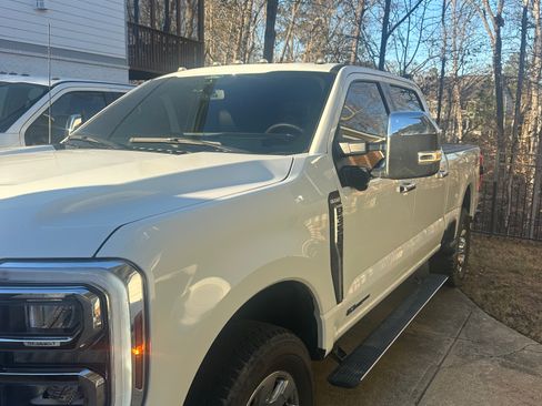 Used 2024 Ford F350 King Ranch w/ Chrome Package image 4