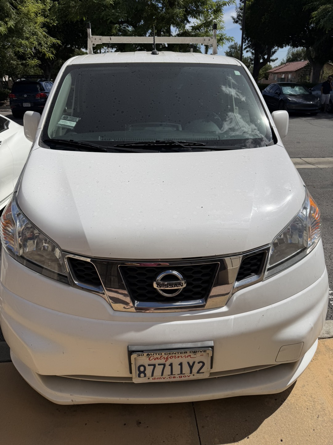 Used 2020 Nissan NV200 SV FWD image 1