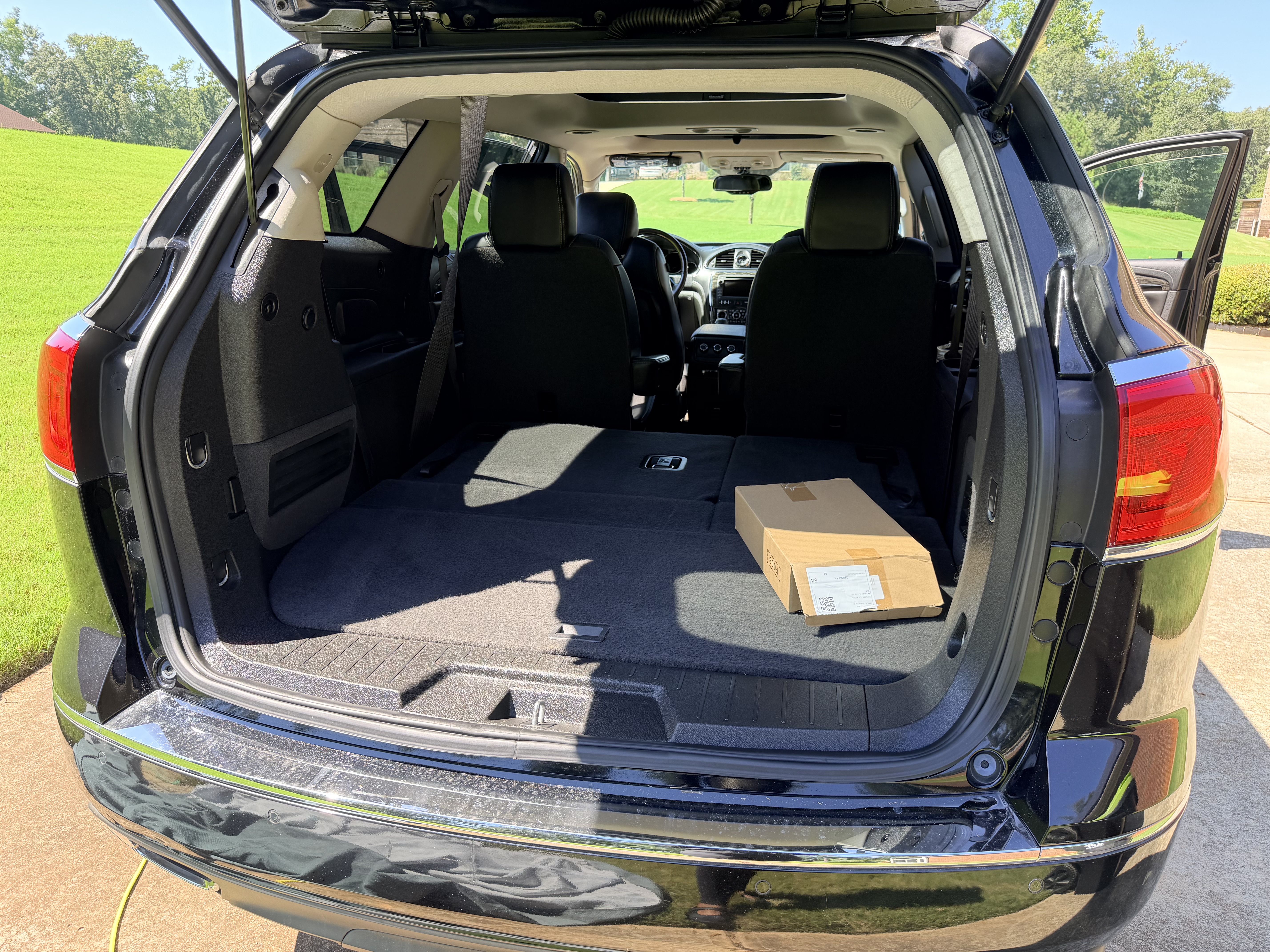 Used 2014 Buick Enclave Leather FWD image 12