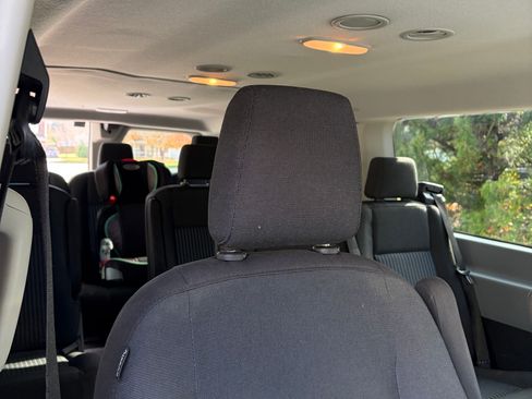 Used 2019 Ford Transit 150 XLT image 8