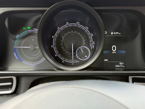 Used 2022 Hyundai Elantra Blue FWD image 12