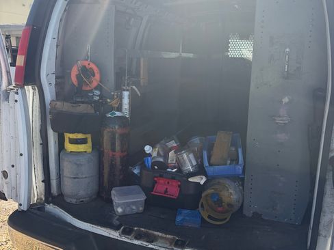 Used 2006 GMC Savana 2500 w/ Savana Pro Plus Package image 12