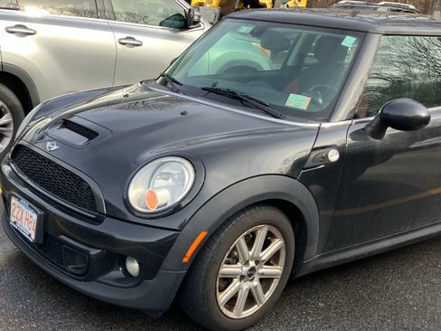 Used 2012 MINI Cooper S FWD image 1