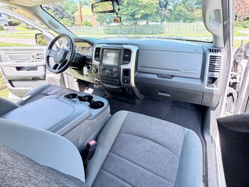 Used 2017 RAM 1500 Big Horn AWD/4WD image 16