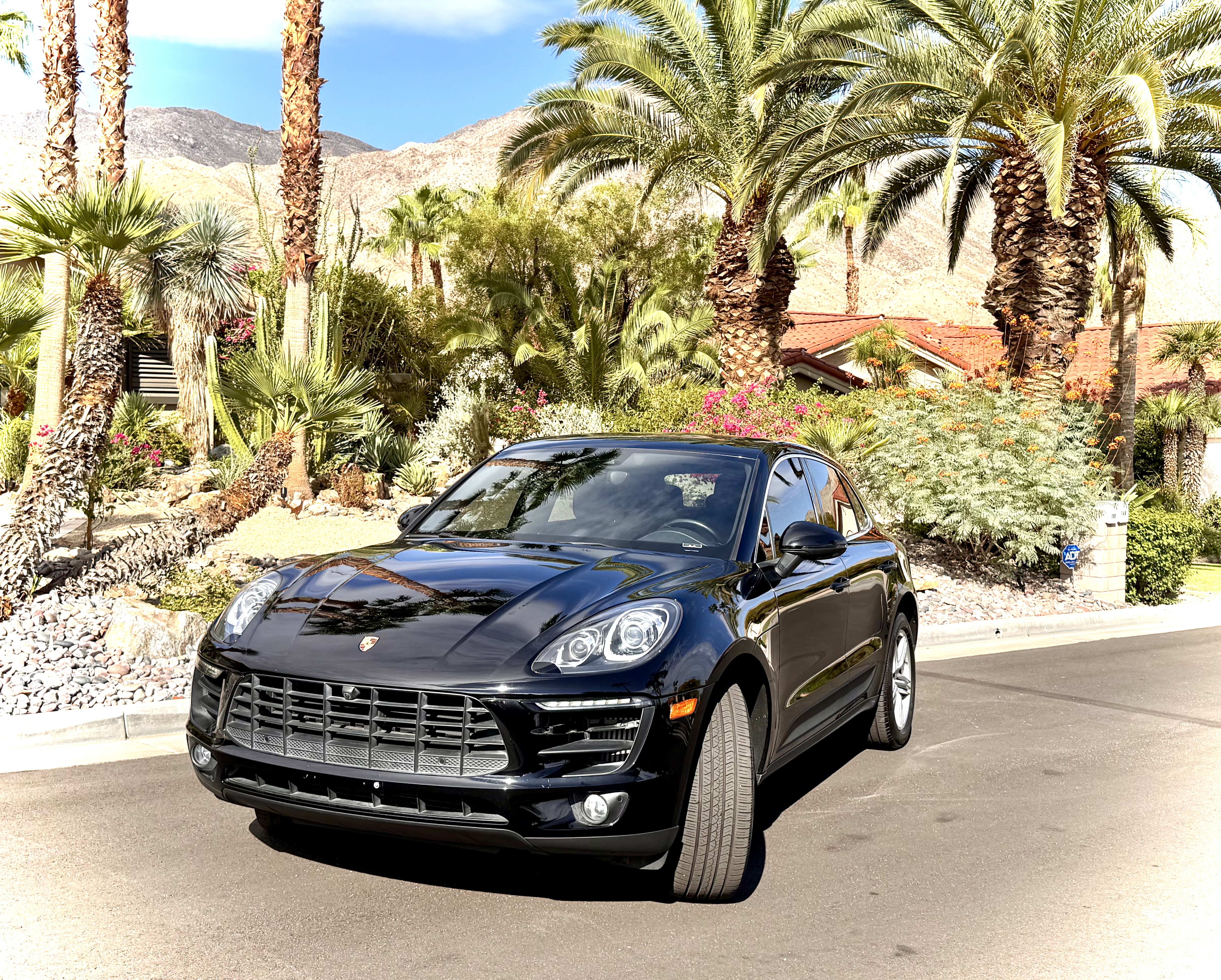 Used 2017 Porsche Macan S AWD/4WD image 1