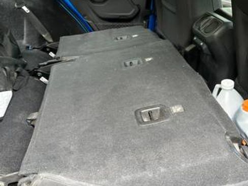 Used 2023 Jeep Wrangler Unlimited Sport AWD/4WD image 5