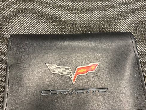 Used 2005 Chevrolet Corvette Coupe w/ Preferred Equipment Group image 22