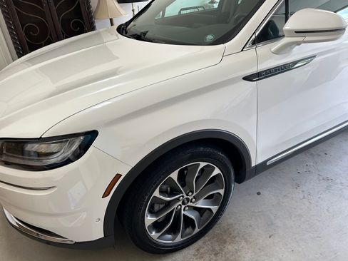 Used 2021 Lincoln Nautilus Reserve w/ Equipment Group 201A AWD/4WD image 2