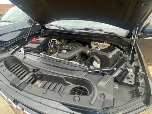 Used 2021 GMC Yukon SLE AWD/4WD image 11