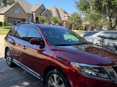 Used 2014 Nissan Pathfinder Platinum w/ Platinum Premium Package