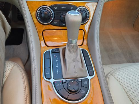 Used 2005 Mercedes-Benz SL 600 image 26