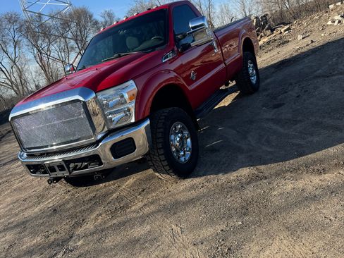 Used 2015 Ford F350 XLT w/ XLT Interior Package image 10