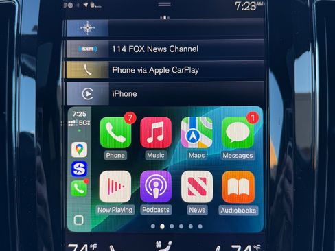 Used 2018 Volvo XC60 T6 R-Design w/ Convenience Package image 23