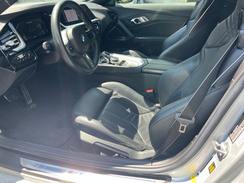 Used 2020 BMW Z4 M40i w/ Premium Package RWD image 19