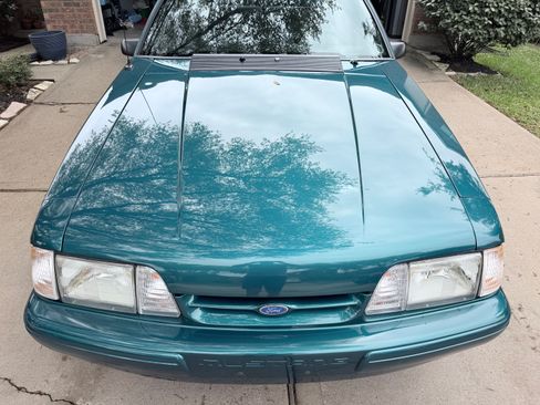 Used 1993 Ford Mustang LX image 9