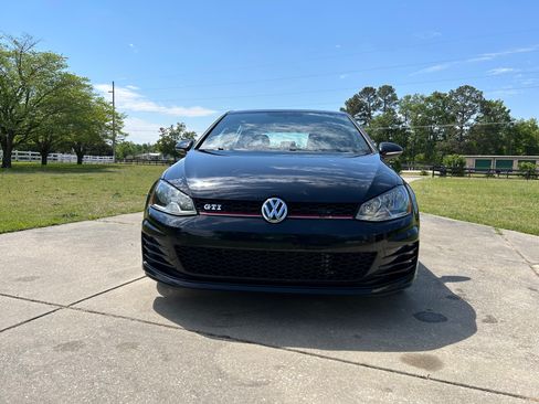 Used 2017 Volkswagen GTI S image 6