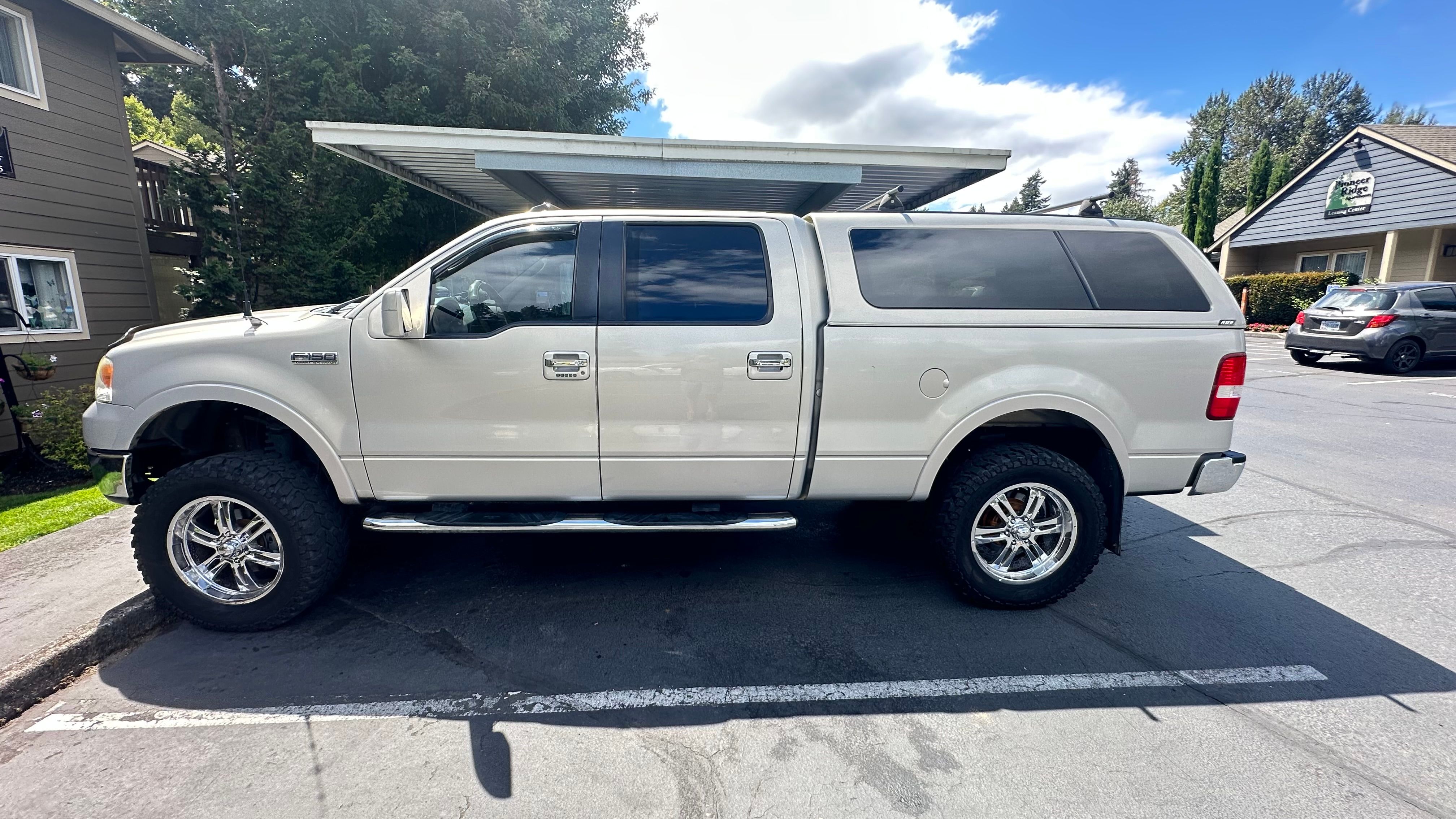 Used 2006 Ford F150 Lariat AWD/4WD image 1