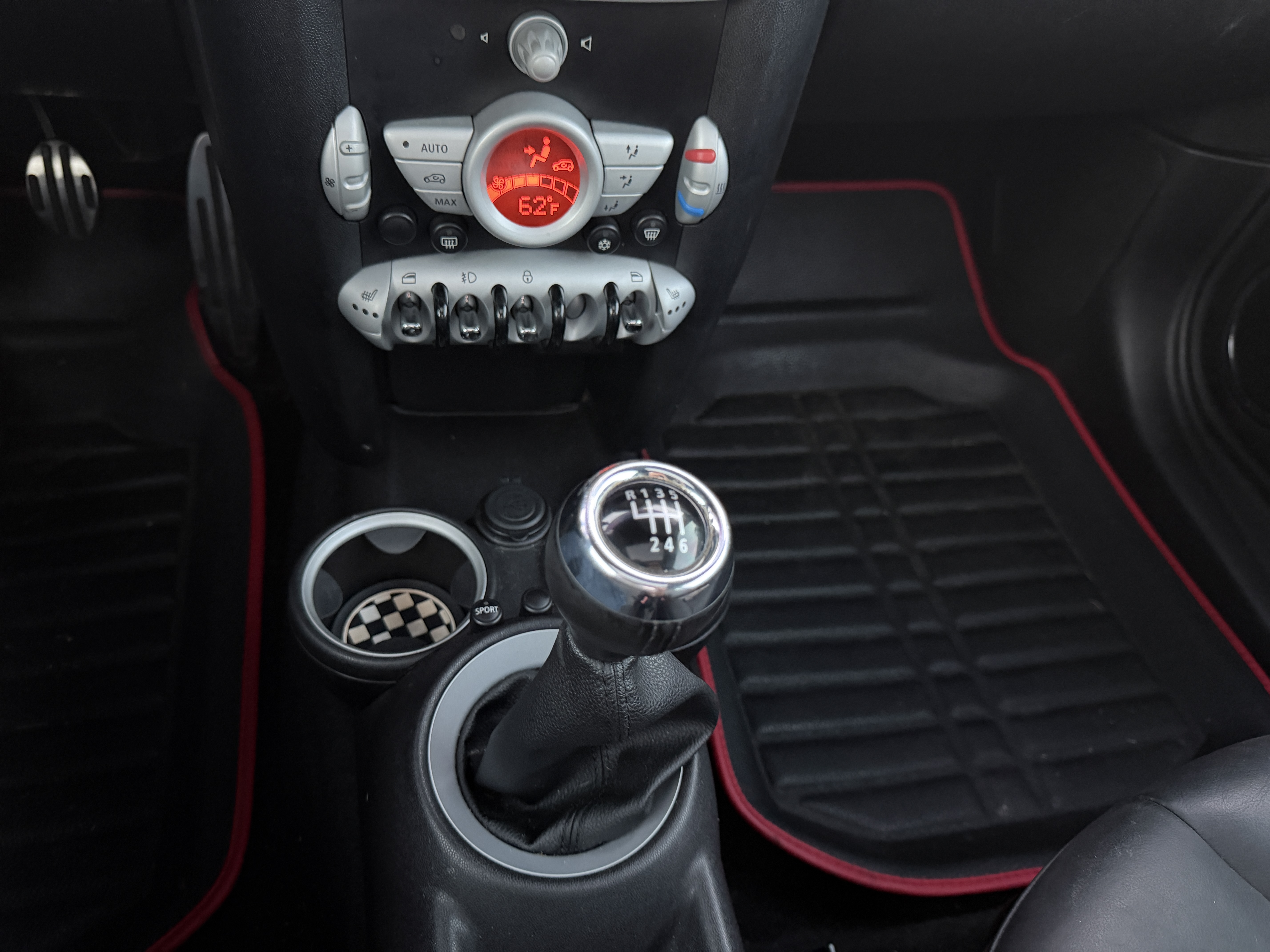 Used 2010 MINI Cooper S FWD image 22