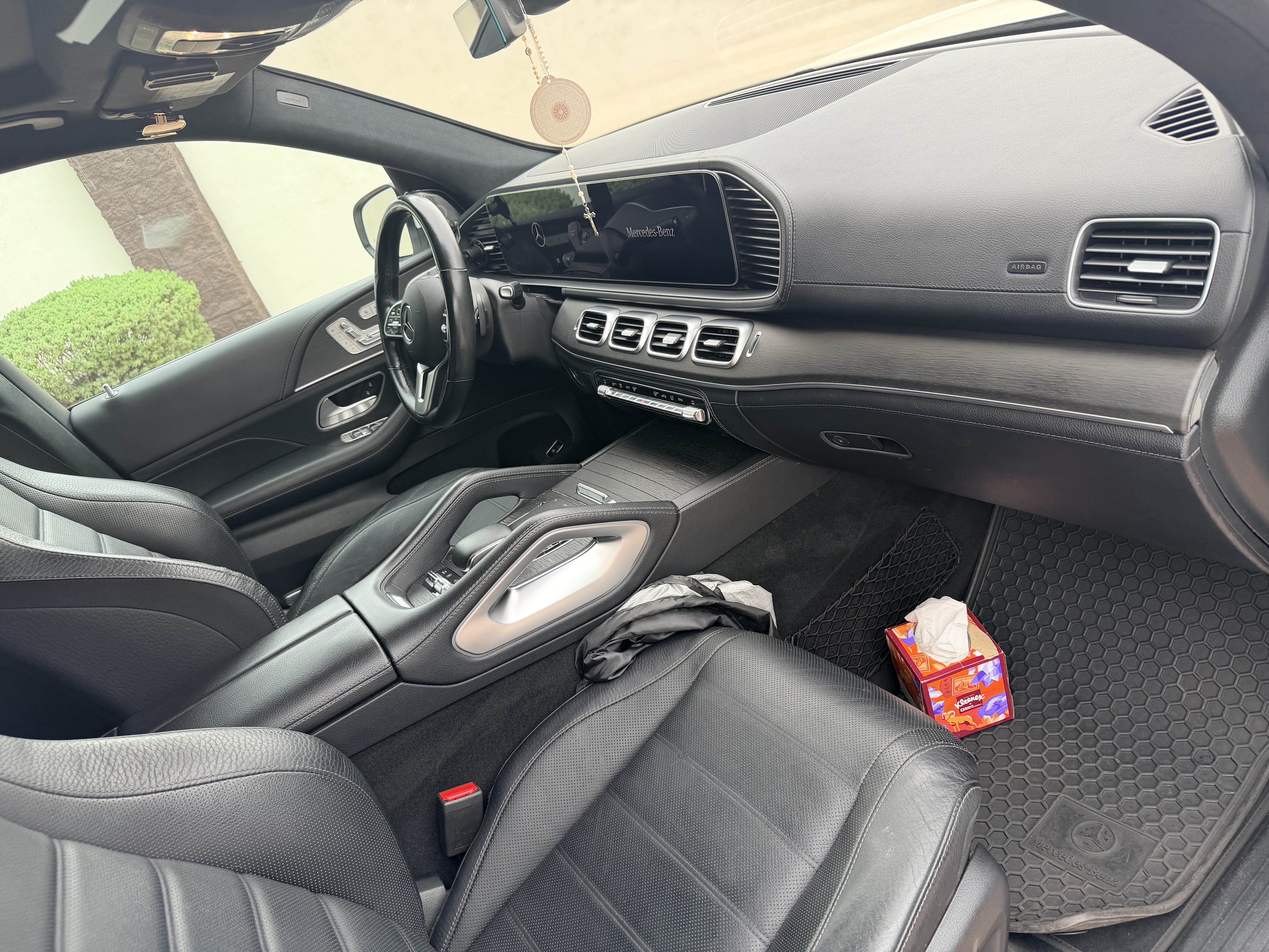 Used 2021 Mercedes-Benz GLS 580 4MATIC image 14