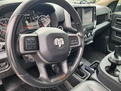 Used 2020 RAM 3500 Tradesman w/ Chrome Appearance Group image 6