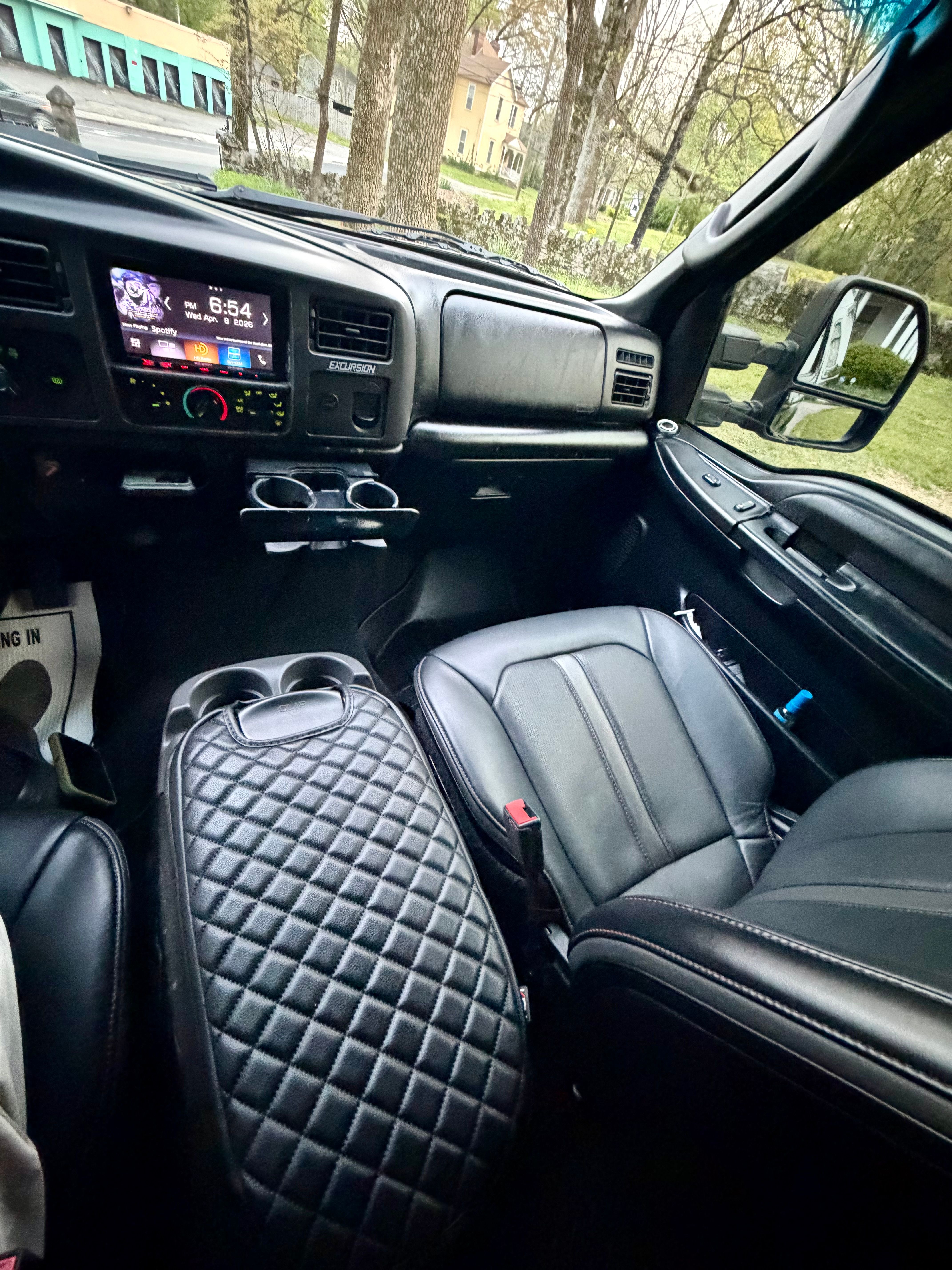 Used 2005 Ford Excursion XLT AWD/4WD image 15