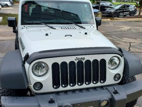 Used 2017 Jeep Wrangler Sport image 1