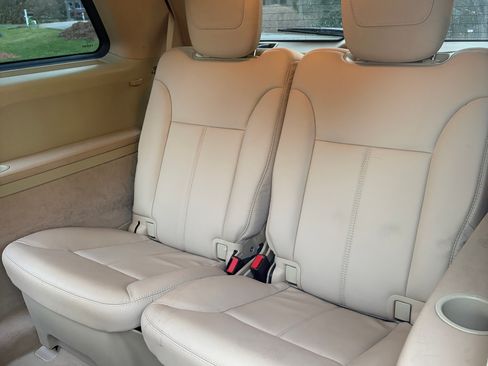 Used 2011 Mercedes-Benz GL 450 4MATIC image 15