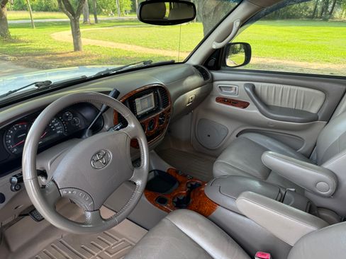 Used 2006 Toyota Tundra Limited RWD image 13