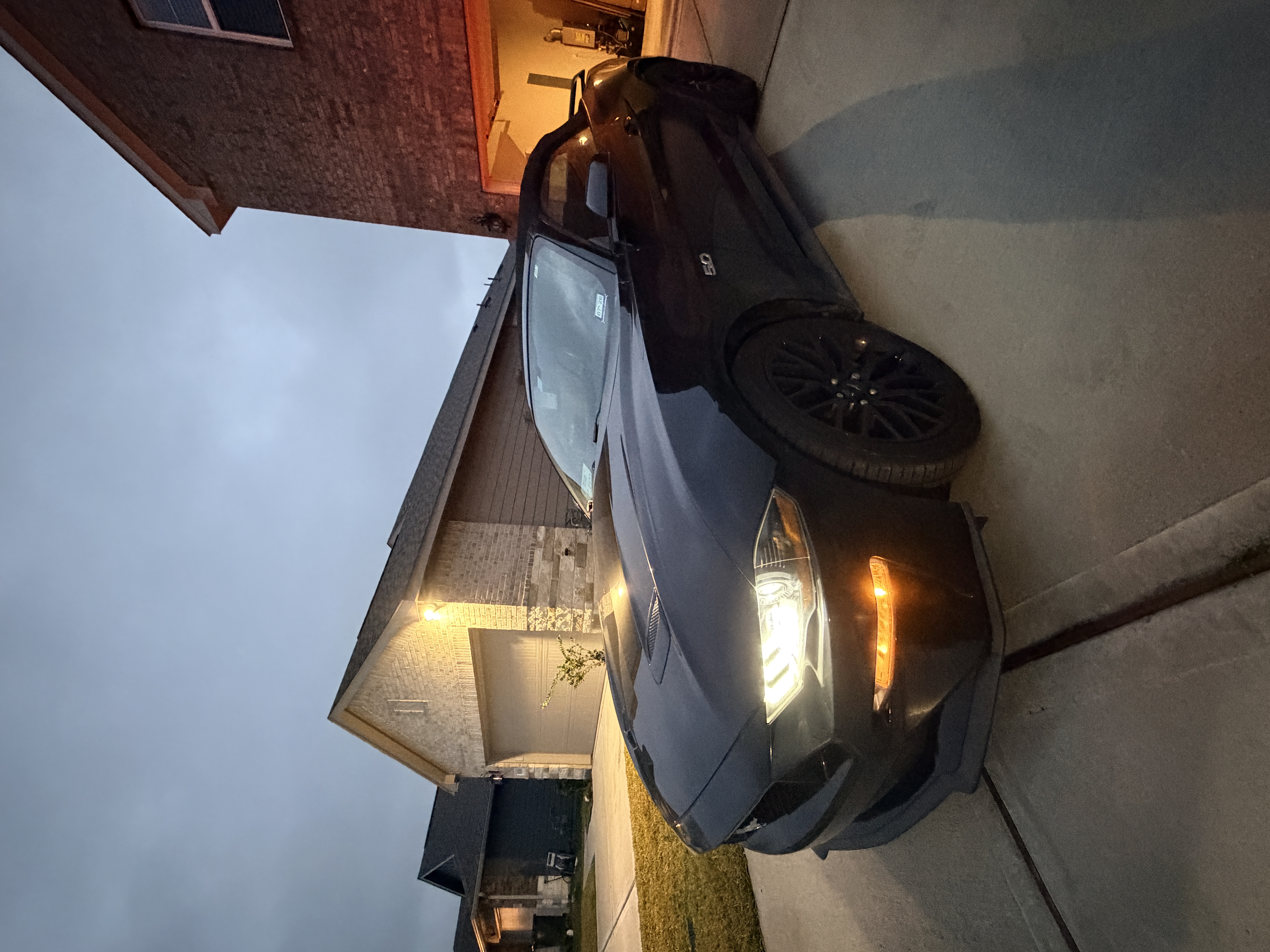 Used 2019 Ford Mustang GT Premium RWD image 13