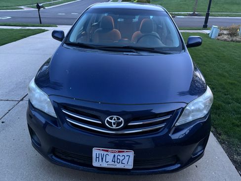 Used 2013 Toyota Corolla LE image 1