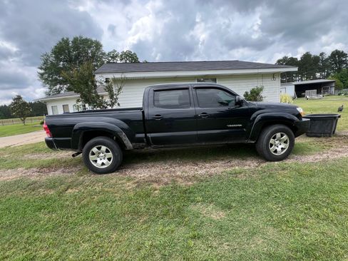 Used 2007 Toyota Tacoma 4x4 Double Cab image 2