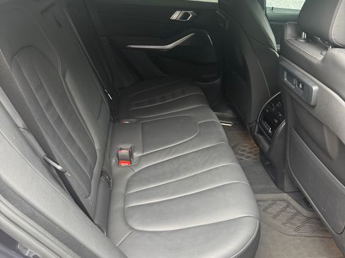 Used 2022 BMW X5 sDrive40i w/ M Sport Package RWD image 5