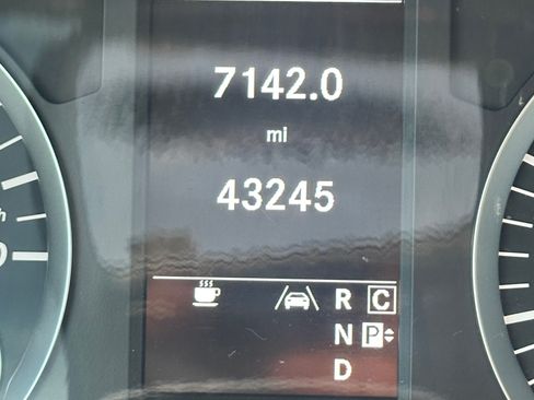 Used 2016 Mercedes-Benz Metris Passenger image 8