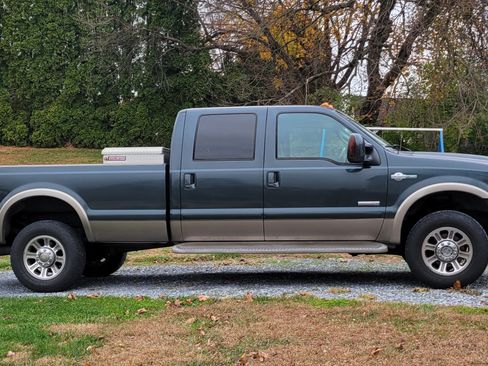 Used 2006 Ford F350 King Ranch image 1