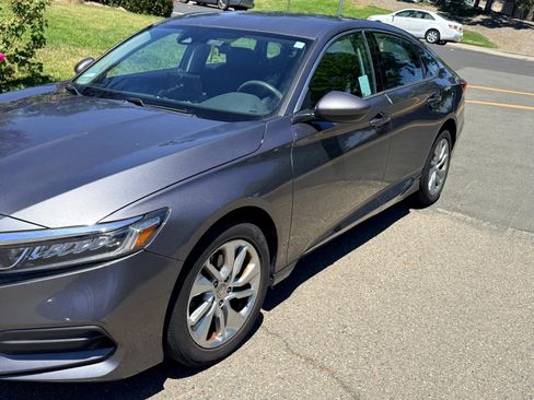 Used 2018 Honda Accord LX image 1