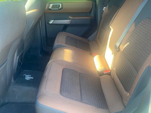 Used 2021 Ford Bronco Outer Banks w/ Sasquatch Package AWD/4WD image 5