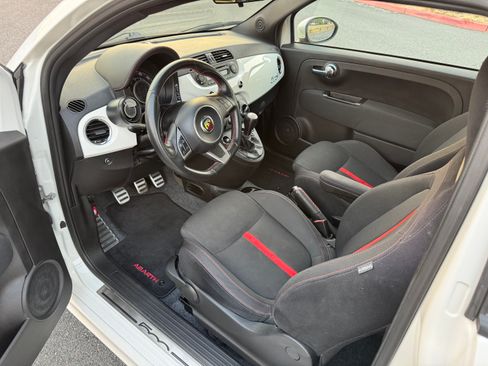 Used 2013 FIAT 500 Abarth FWD image 13