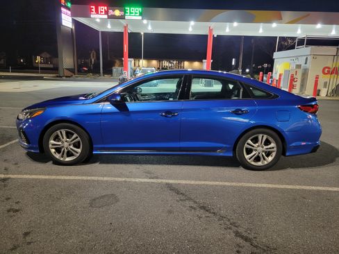 Used 2018 Hyundai Sonata Sport image 4