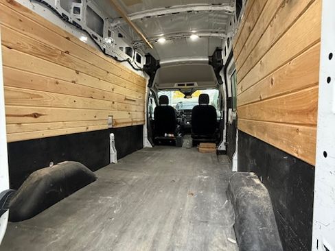 Used 2020 Ford Transit 250 148 High Roof AWD w/ Load Area Protection Package image 6